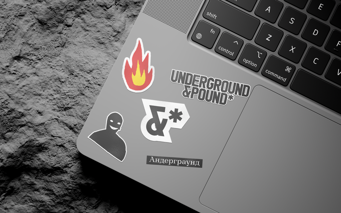 Кепка Underground & Pound на модели